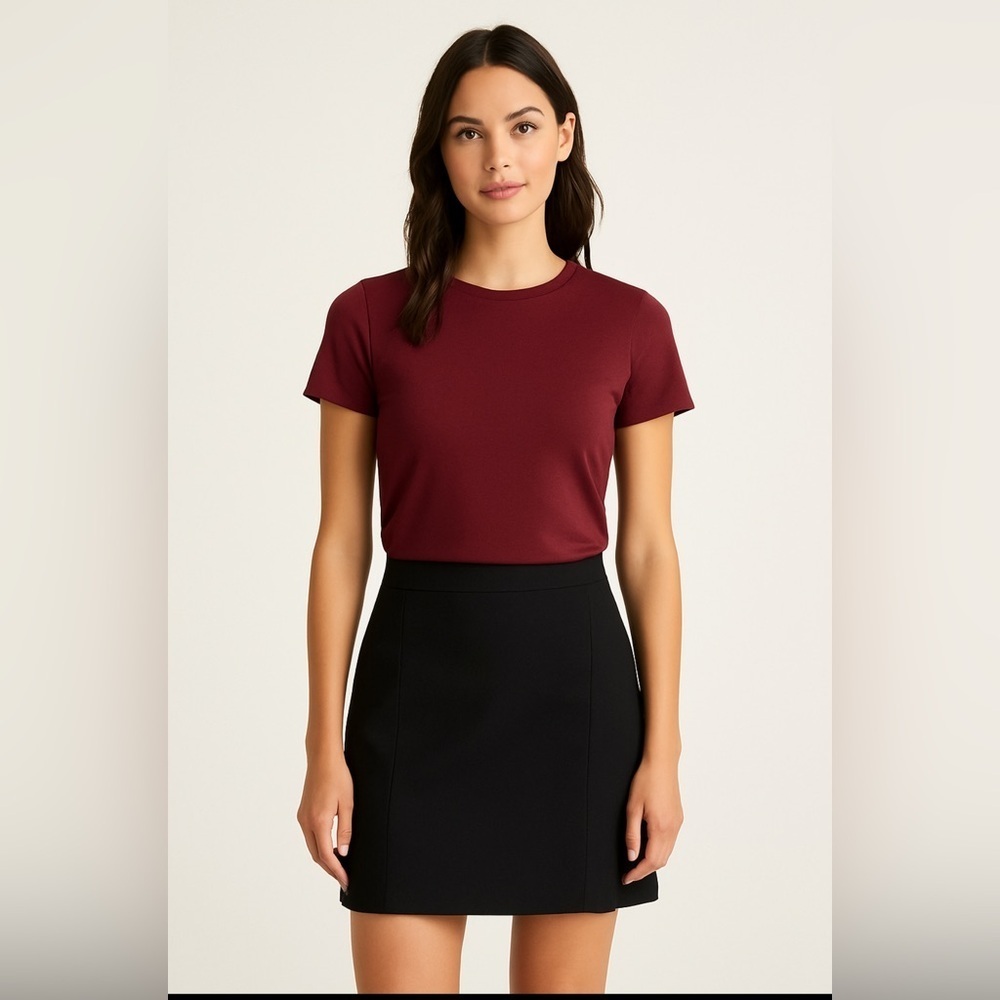 Banana Republic Classic Black Women's Pencil Skirt.    Size-4P